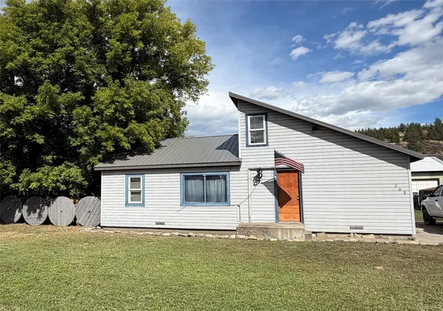 Photo 1 of Single family home for sale at 208 E Meany St, Plains, MT 59859 | MLS# 30078898 | Listing updated on 2026-10-07
