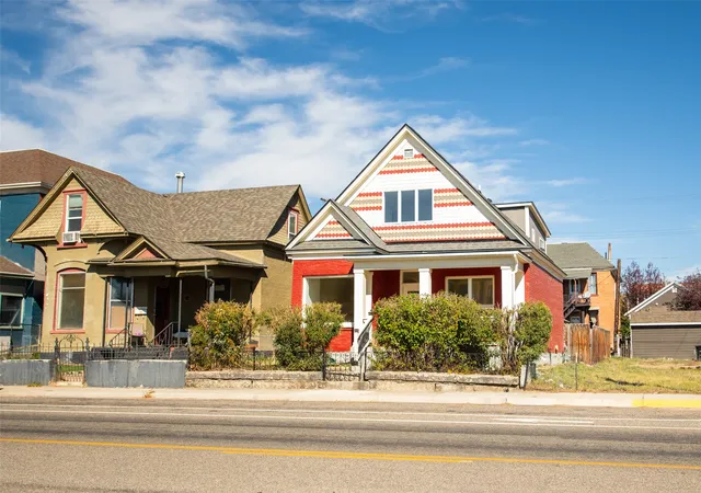 Photo 1 of Single family home for sale at 705 W Park St, Butte, MT 59701 | MLS# 30079012 | Listing updated on 2026-10-07