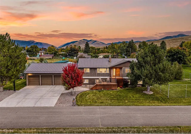 Photo 1 of Single family home for sale at 2730 Remington Ct, Missoula, MT 59804 | MLS# 30077371 | Listing updated on 2026-10-11
