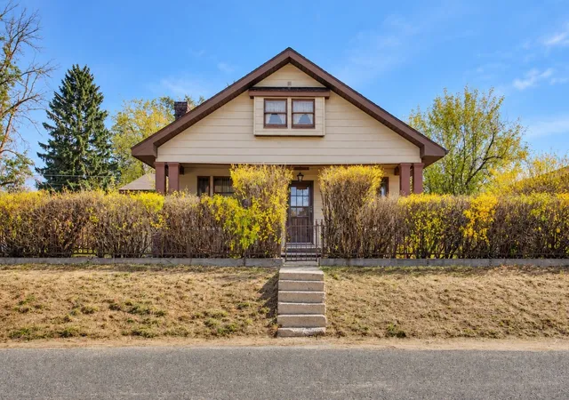 Photo 1 of Single family home for sale at 1914 Massachusetts Ave, Butte, MT 59701 | MLS# 30079540 | Listing updated on 2026-10-09