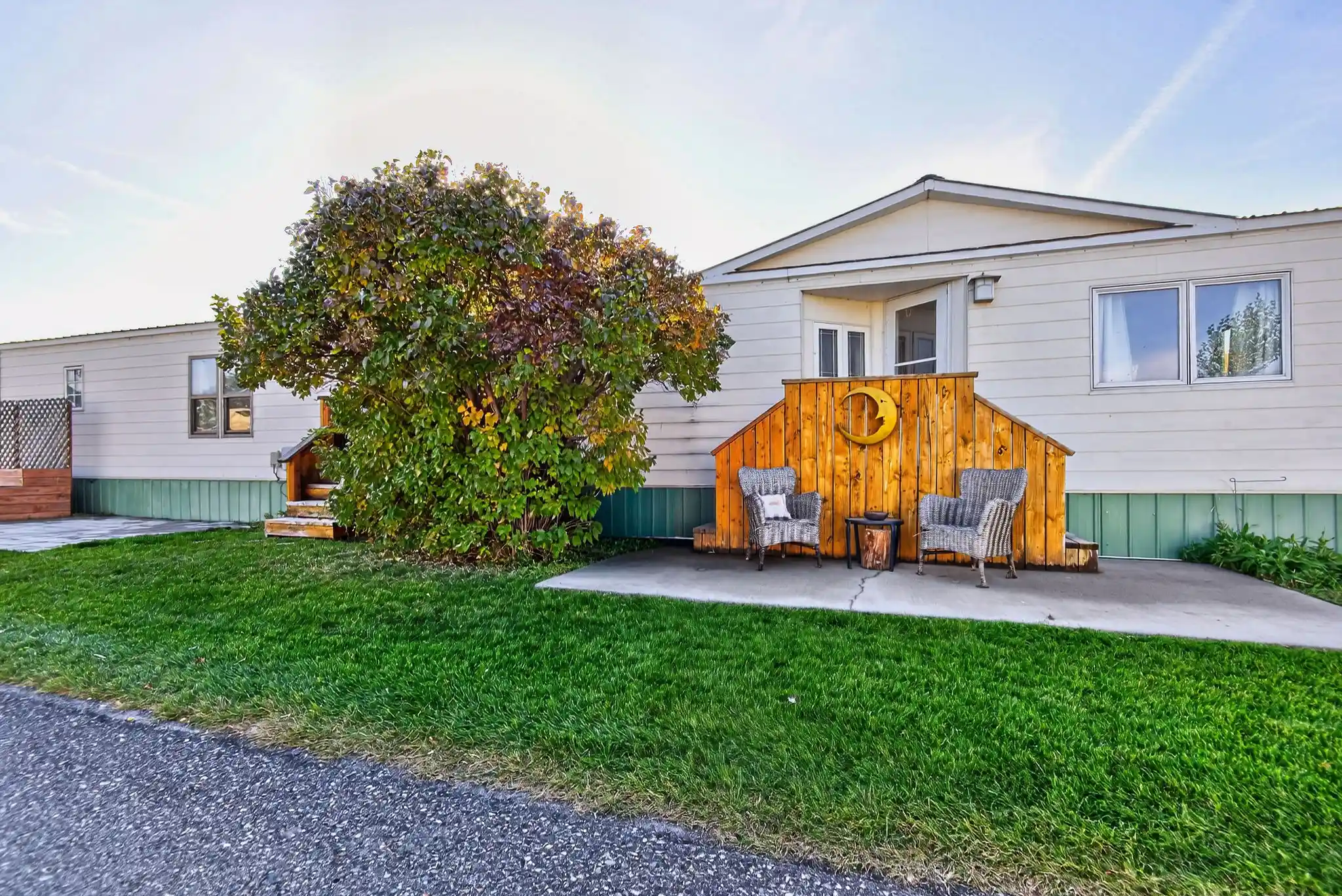 Photo 1 of Single family home for sale at 2965 Melody Rd, Helena, MT 59602 | MLS# 30079553 | Listing updated on 2026-10-27