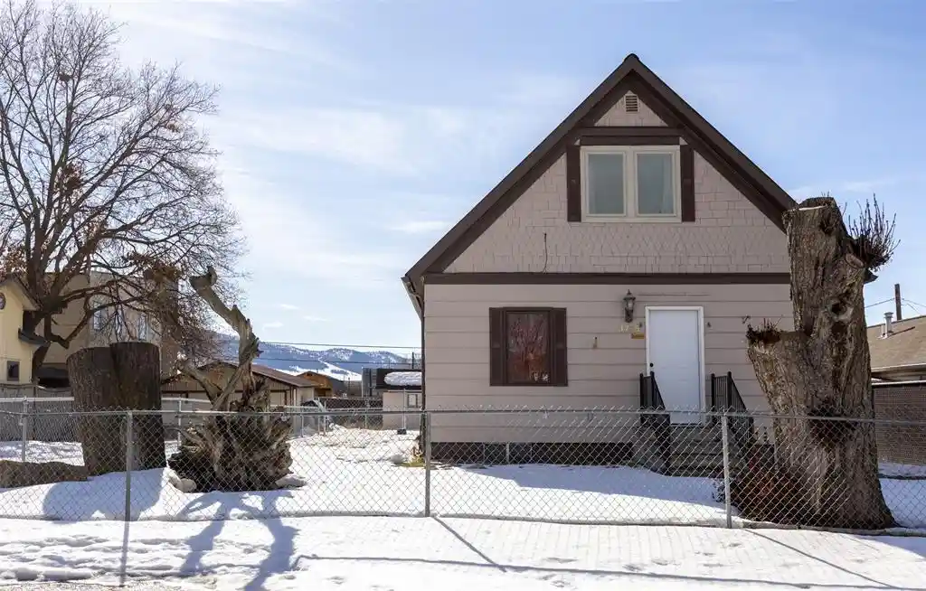 Photo 1 of Single family home for sale at 1725 Cooper St, Missoula, MT 59802 | MLS# 30070046 | Listing updated on 2026-10-13