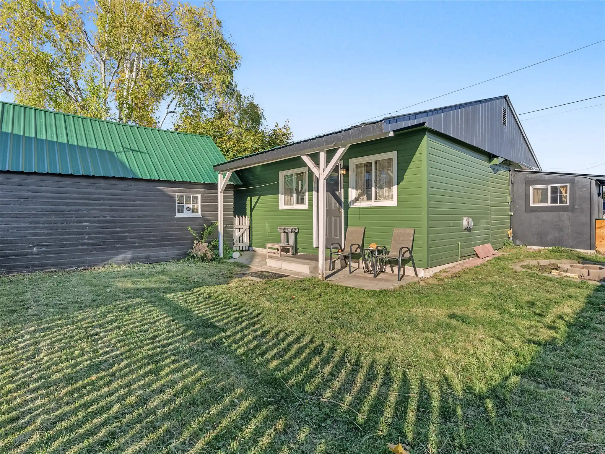 Photo 1 of Single family home for sale at 329 1/2 3rd Ave W, Kalispell, MT 59901 | MLS# 30079927 | Listing updated on 2026-10-25