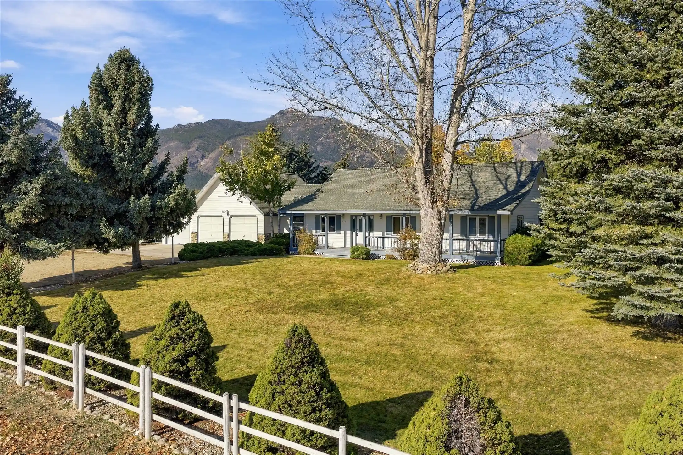 Photo 1 of Single family home for sale at 156 Denali St, Hamilton, MT 59840 | MLS# 30080020 | Listing updated on 2026-10-23