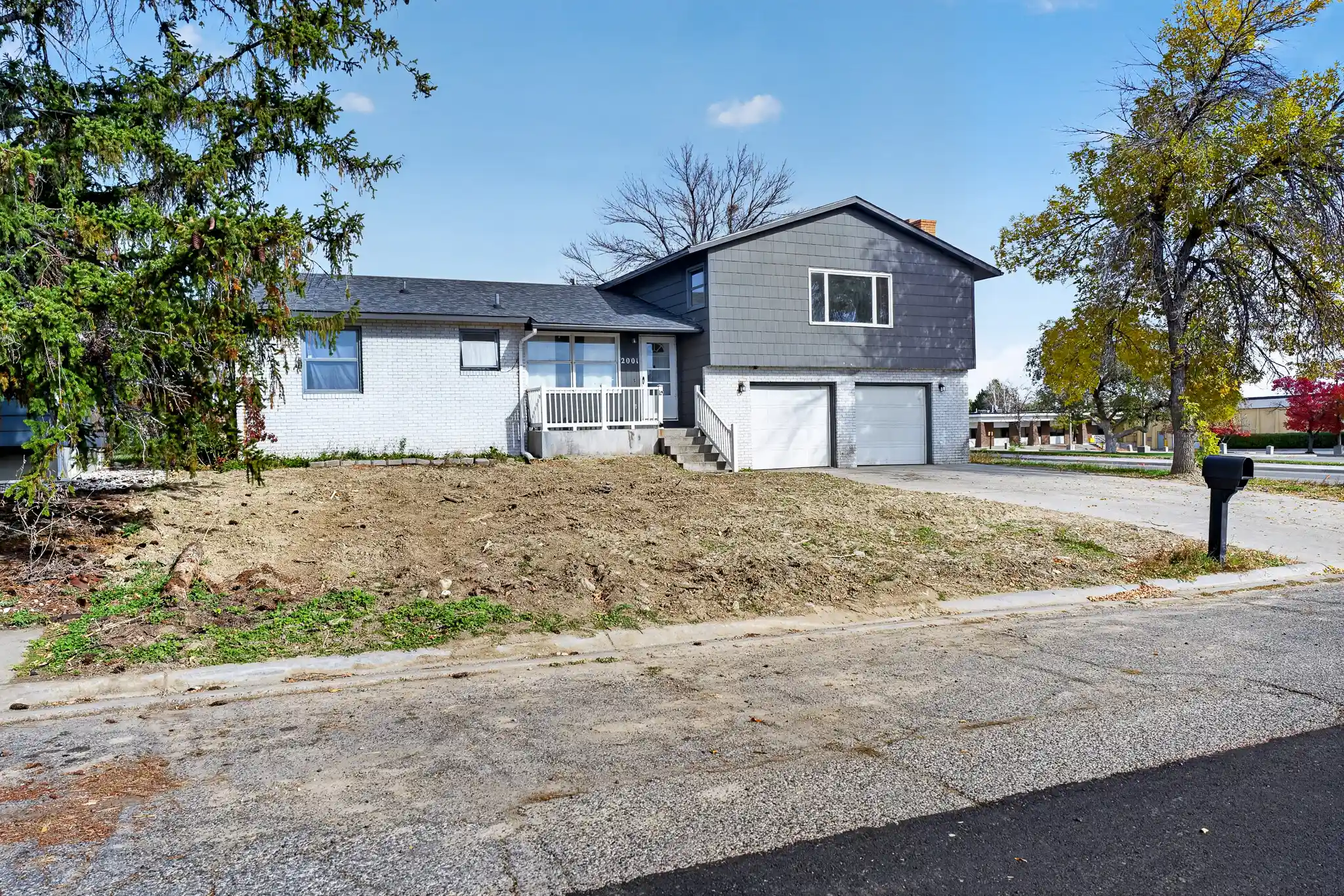 Photo 1 of Single family home for sale at 2001 Canyon Dr, Billings, MT 59102 | MLS# 30079945 | Listing updated on 2026-10-25