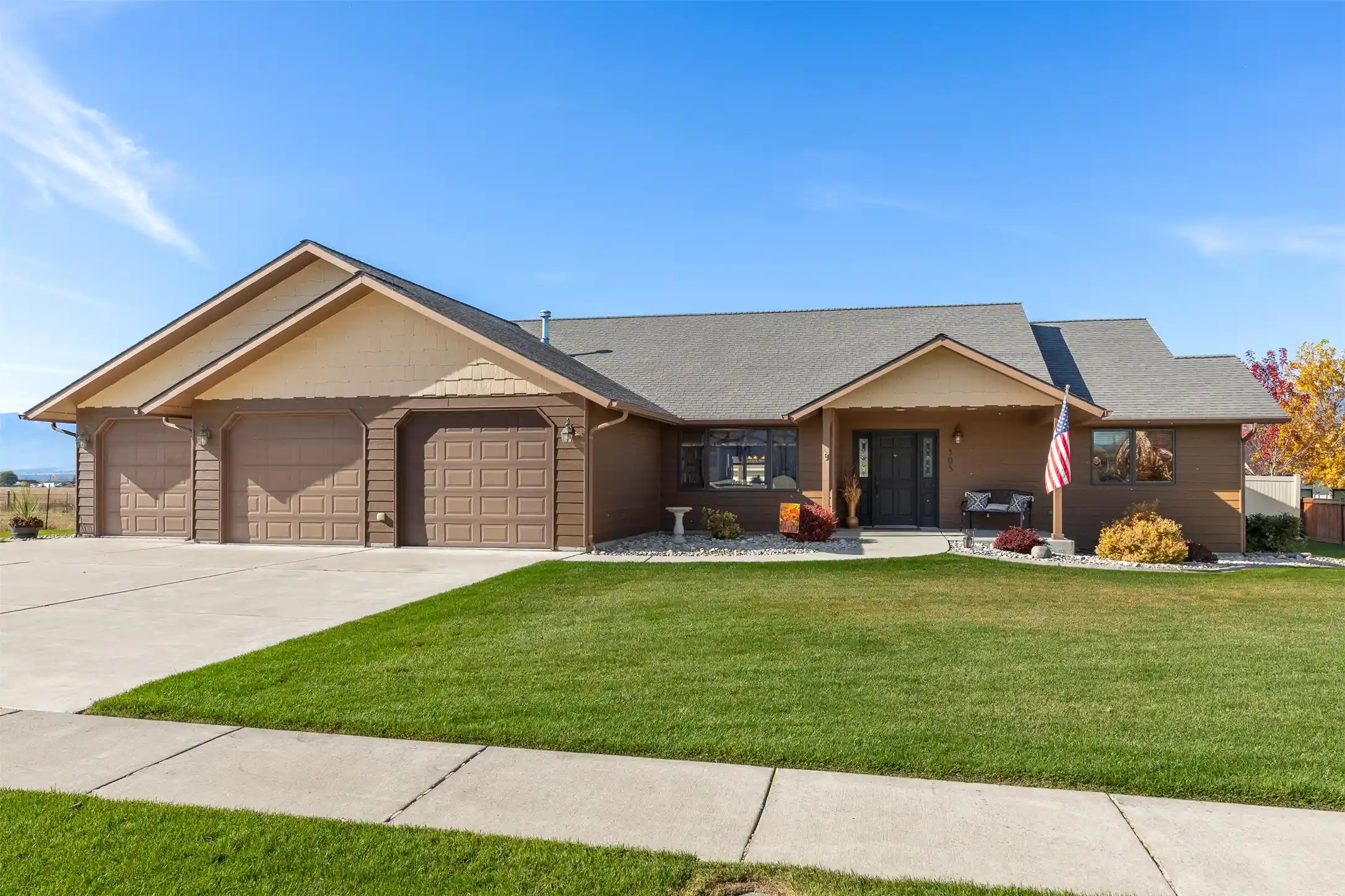 Photo 1 of Single family home for sale at 303 Syringa St, Stevensville, MT 59870 | MLS# 30079919 | Listing updated on 2026-10-26