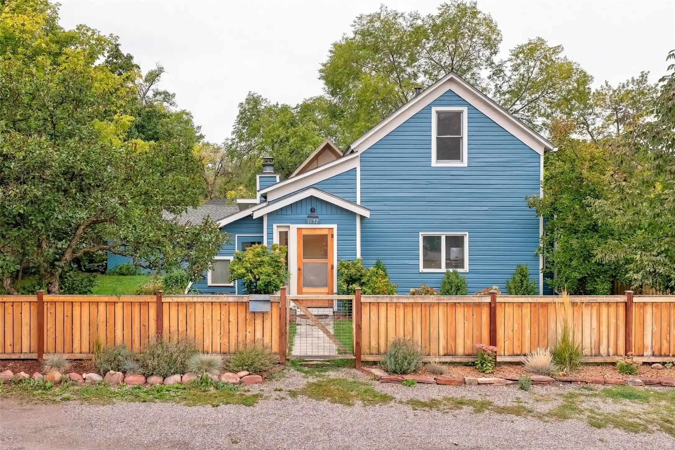 Photo 1 of Single family home for sale at 1137 Butte St, Missoula, MT 59802 | MLS# 30080069 | Listing updated on 2026-10-28