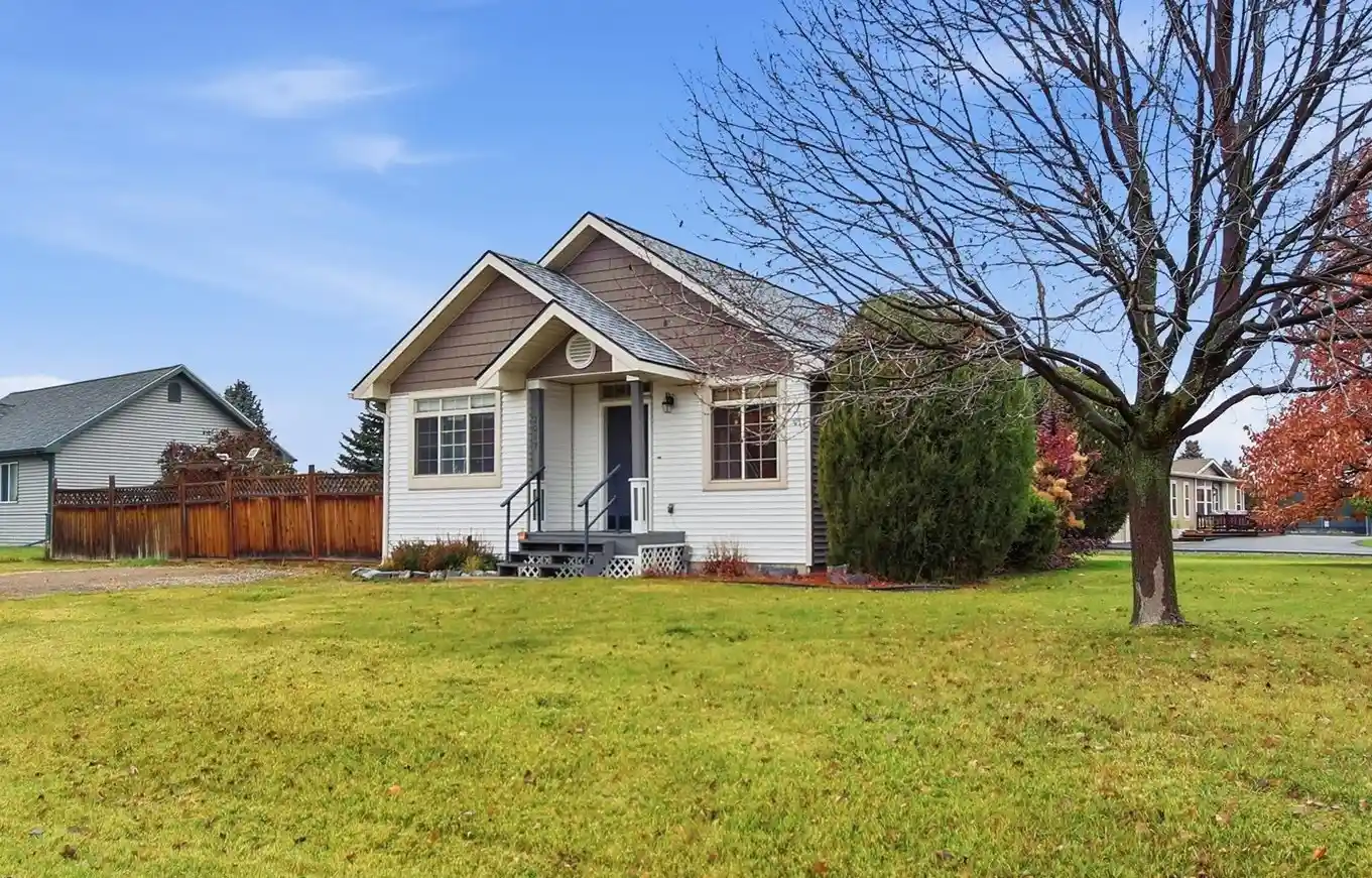 Photo 1 of Single family home for sale at 2047 S Meadows Dr, Kalispell, MT 59901 | MLS# 30080364 | Listing updated on 2026-10-29