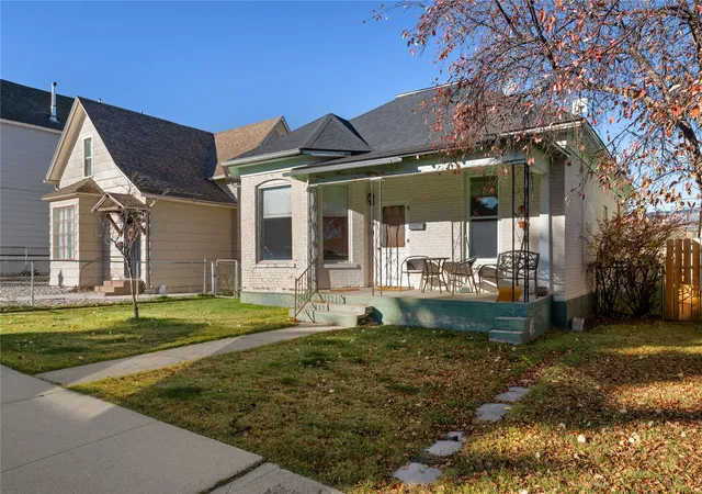Photo 1 of Single family home for sale at 512 Locust St, Anaconda, MT 59711 | MLS# 30080438 | Listing updated on 2026-10-30
