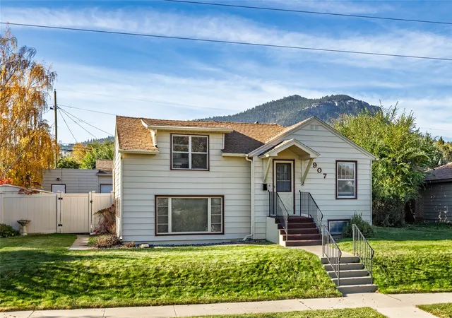 Single family home for sale at 907 Leslie Ave, Helena, MT 59601 | MLS# 30080475