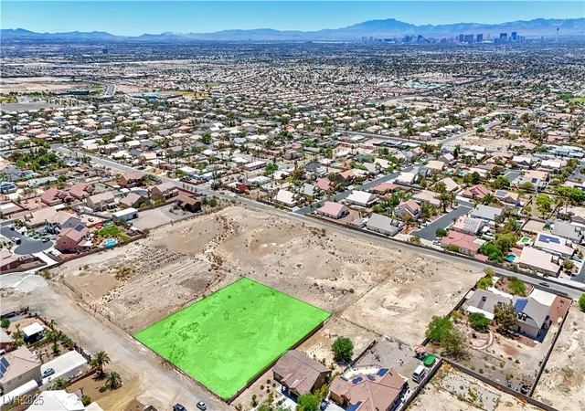 12th image of 255 Vista Valley St, Las Vegas, NV 89110 | MLS# 2710287