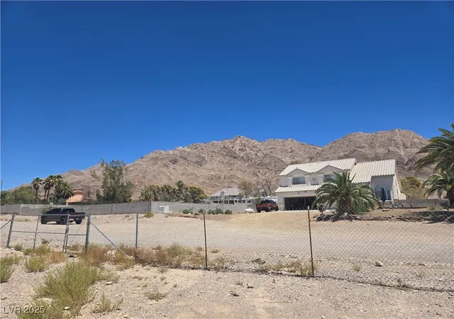 2nd image of 255 Vista Valley St, Las Vegas, NV 89110 | MLS# 2710287