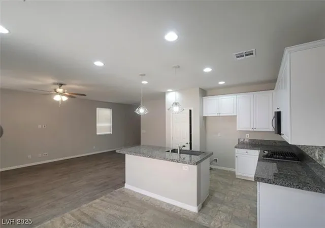 5th image of 5738 Bear Springs St, North Las Vegas, NV 89031 | MLS# 2715066