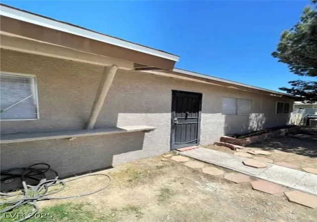 2nd image of 2100 Dogwood Ave, North Las Vegas, NV 89030 | MLS# 2715061