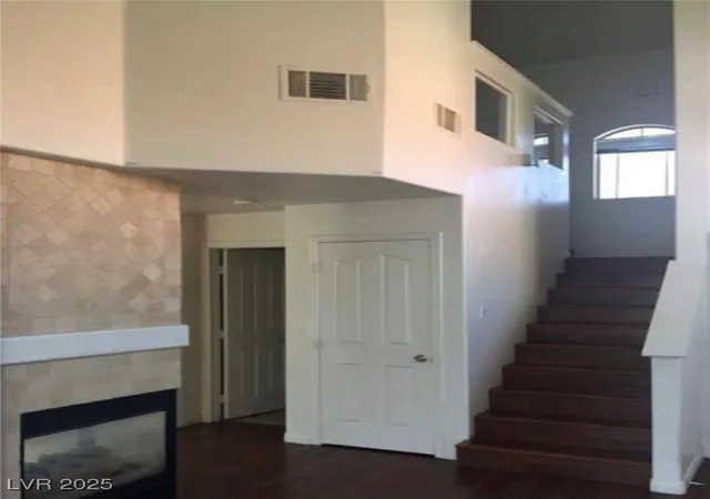 Photo 4 of Single family home for sale at 9076 Quarrystone Way, Las Vegas, NV 89123 | MLS# 2715052 | Listing updated on 2026-10-01