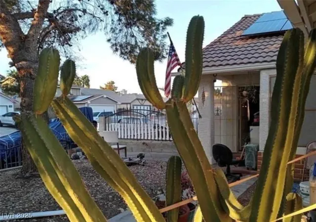 5th image of 1747 Angel Falls St, Las Vegas, NV 89142 | MLS# 2715048