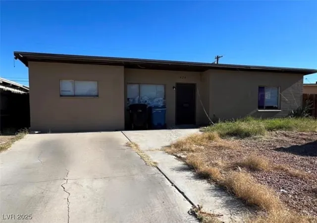 Photo 1 of Single family home for sale at 424 Stanford St, Las Vegas, NV 89107 | MLS# 2715007 | Listing updated on 2025-09-01