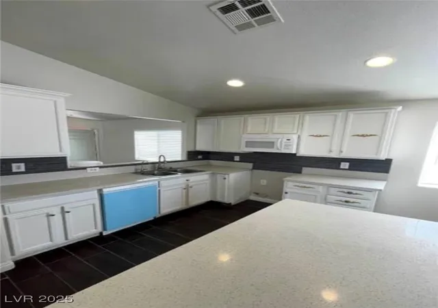 Photo 3 of Single family home for sale at 5713 Lawrence St, North Las Vegas, NV 89081 | MLS# 2715029 | Listing updated on 2026-10-01