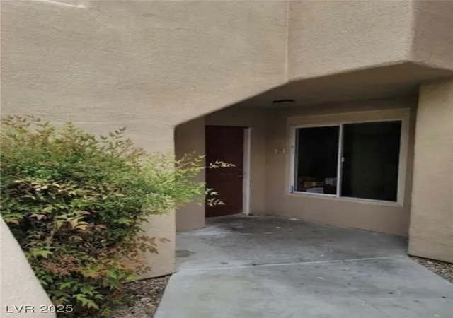 Listing Photo 4 - Condo for sale in building located at 1909 Villa Palms Ct, Las Vegas, NV 89128 - Unit #109