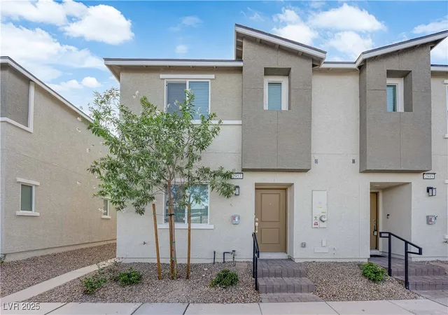 Photo 2 of Townhouse for sale at 2953 White Selzter Ct, Las Vegas, NV 89122 | MLS# 2716696 | Listing updated on 2025-11-07