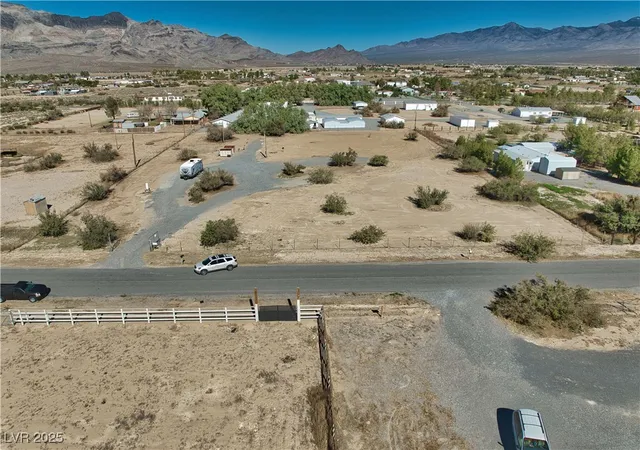 2nd image of 2320 Tonya Dr, Pahrump, NV 89060 | MLS# 2731031