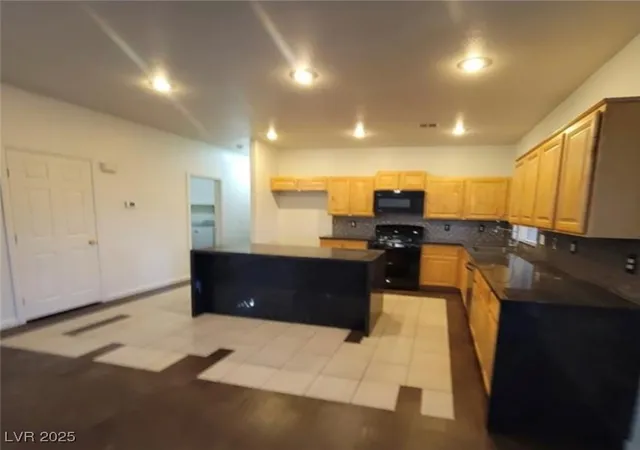 Photo 4 of Single family home for sale at 4116 Mattray St, North Las Vegas, NV 89032 | MLS# 2731993 | Listing updated on 2025-11-01