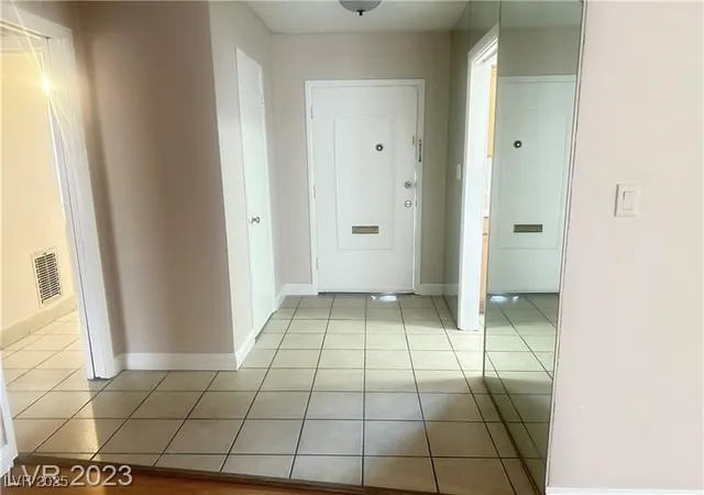 Photo 4 of Single family home for sale at 2013 Bracken Ave, Las Vegas, NV 89104 | MLS# 2732426 | Listing updated on 2025-11-05