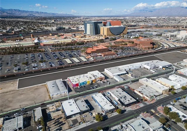 2nd image of 840 S Commerce St, Las Vegas, NV 89106 | MLS# 2557423