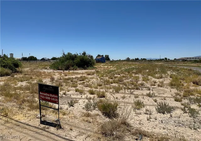 Photo 3 of Land for sale at 281 W Mesquite Ave, Pahrump, NV 89060 | MLS# 2578689 | Listing updated on 2025-12-30