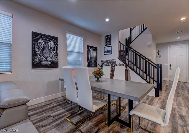 4th image of 426 Port Reggio St, Las Vegas, NV 89138 | MLS# 2600521