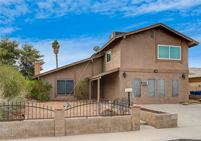 1st image of 3933 Manford Cir, Las Vegas, NV 89104 | MLS# 2632503