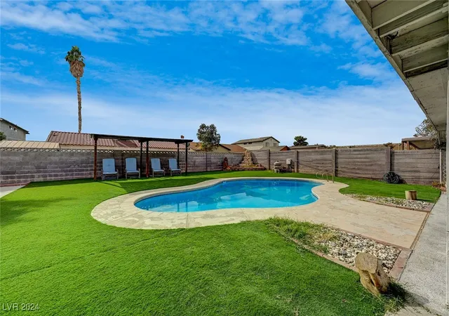 4th image of 3933 Manford Cir, Las Vegas, NV 89104 | MLS# 2632503