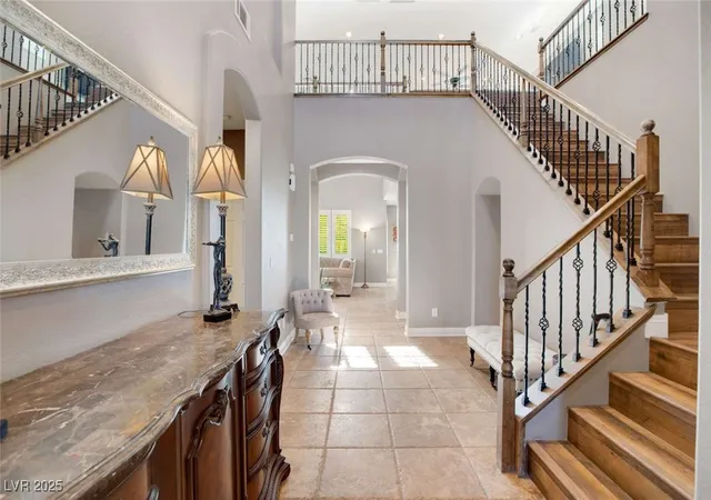 Photo 3 of Single family home for sale at 1137 Glistening Point Ave, Henderson, NV 89015 | MLS# 2648070 | Listing updated on 2026-07-21
