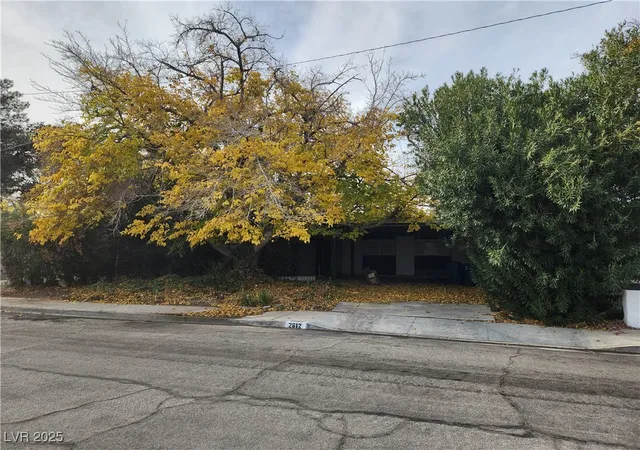 Photo 1 of Single family home for sale at 2612 Cabot St, Las Vegas, NV 89102 | MLS# 2648403 | Listing updated on 2026-06-01