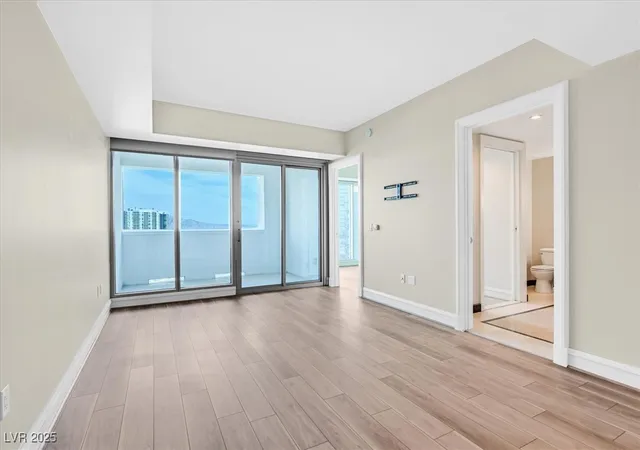 Photo 3 of Condo for sale at 2700 Las Vegas Blvd #3105, Las Vegas, NV 89109 | MLS# 2650770 | Listing updated on 2026-08-01