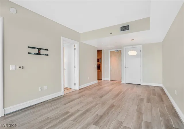 Photo 4 of Condo for sale at 2700 Las Vegas Blvd #3105, Las Vegas, NV 89109 | MLS# 2650770 | Listing updated on 2026-08-01