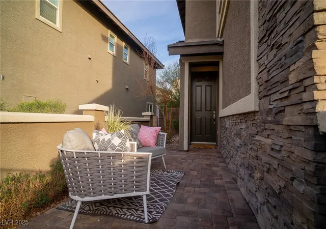 5th image of 343 Cadence Vista Dr, Henderson, NV 89011 | MLS# 2655787