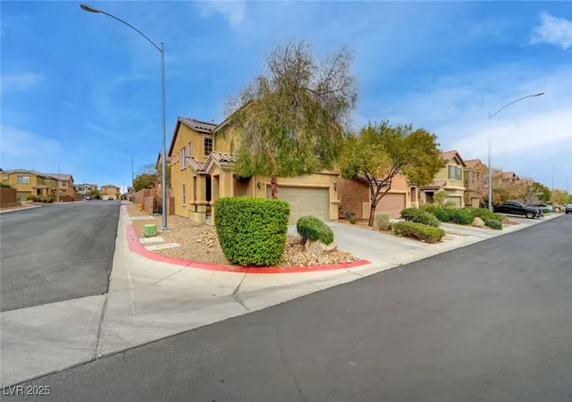 Photo 4 of Single family home for sale at 9180 Wine Cellar Ave, Las Vegas, NV 89148 | MLS# 2661408 | Listing updated on 2026-03-02