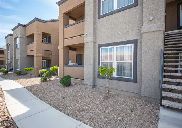 2nd image of 6650 W Warm Springs Rd #1079, Las Vegas, NV 89118 | MLS# 2668834