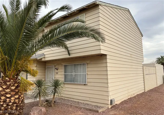 2nd image of 4715 Mill Valley Dr, Las Vegas, NV 89120 | MLS# 2670865