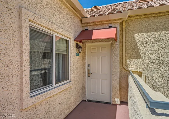 1st image of 220 E Flamingo Rd #402, Las Vegas, NV 89169 | MLS# 2672779