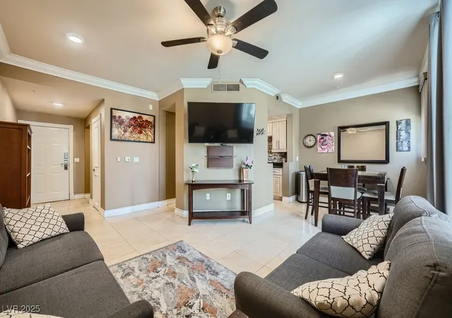 2nd image of 220 E Flamingo Rd #402, Las Vegas, NV 89169 | MLS# 2672779