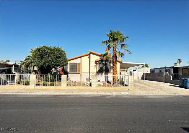 Photo 2 of Manufactured home for sale at 3603 Huerta Dr, Las Vegas, NV 89121 | MLS# 2687003 | Listing updated on 2026-08-01