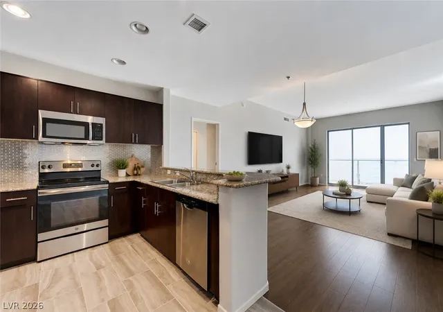 Listing Photo 2 - Condo for sale in building located at 8255 S Las Vegas Blvd, Las Vegas, NV 89123 - Unit #1816