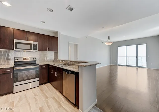 Listing Photo 3 - Condo for sale in building located at 8255 S Las Vegas Blvd, Las Vegas, NV 89123 - Unit #1816