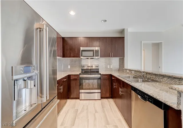 Listing Photo 4 - Condo for sale in building located at 8255 S Las Vegas Blvd, Las Vegas, NV 89123 - Unit #1816
