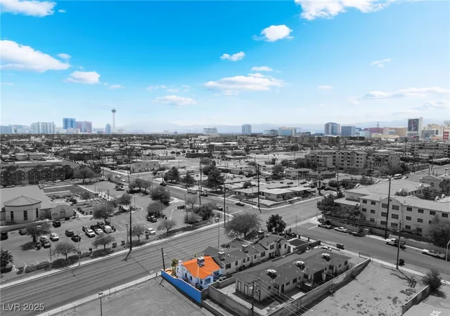5th image of 300 N 14Th St, Las Vegas, NV 89101 | MLS# 2689469