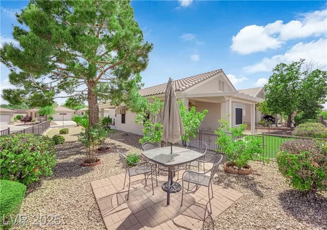 Homes for sale in Henderson, NV | 2504 Libretto Ave, Henderson, NV 89052 | MLS# 2691243