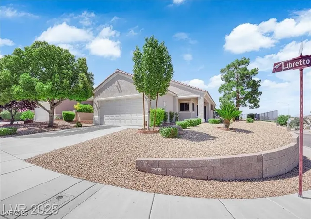 Homes for sale in Henderson, NV | 2504 Libretto Ave, Henderson, NV 89052 | MLS# 2691243