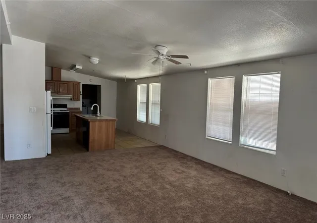 3rd image of 237 Piute Ln, Henderson, NV 89015 | MLS# 2691268